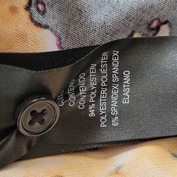 WAYF small floral blouse button down - Picture 4 of 5